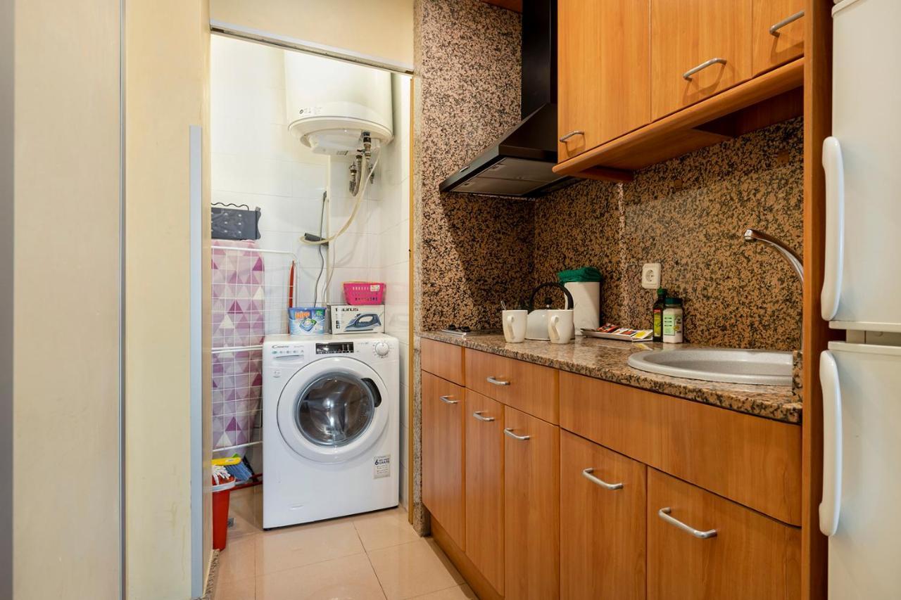 Apartments Sata Park Guell Area Барселона Екстериор снимка