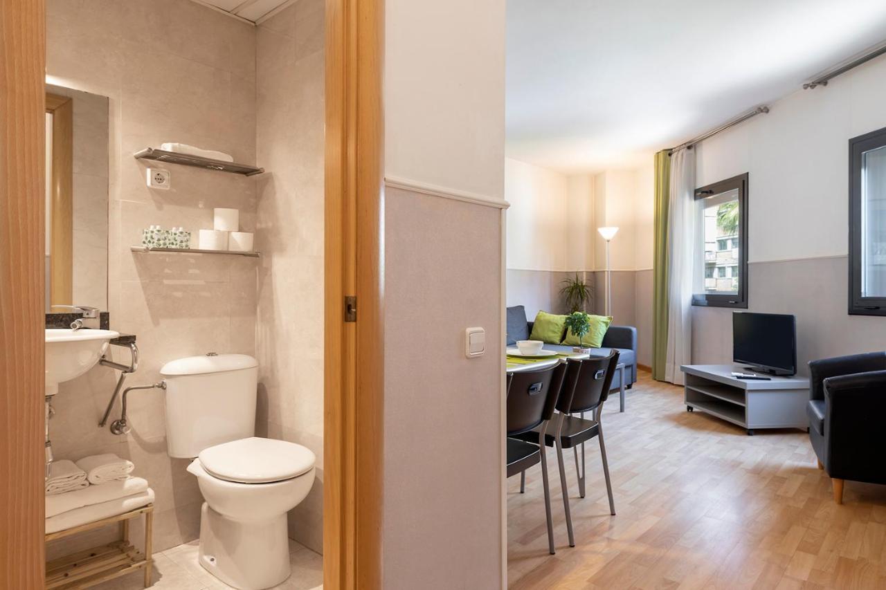Apartments Sata Park Guell Area Барселона Екстериор снимка