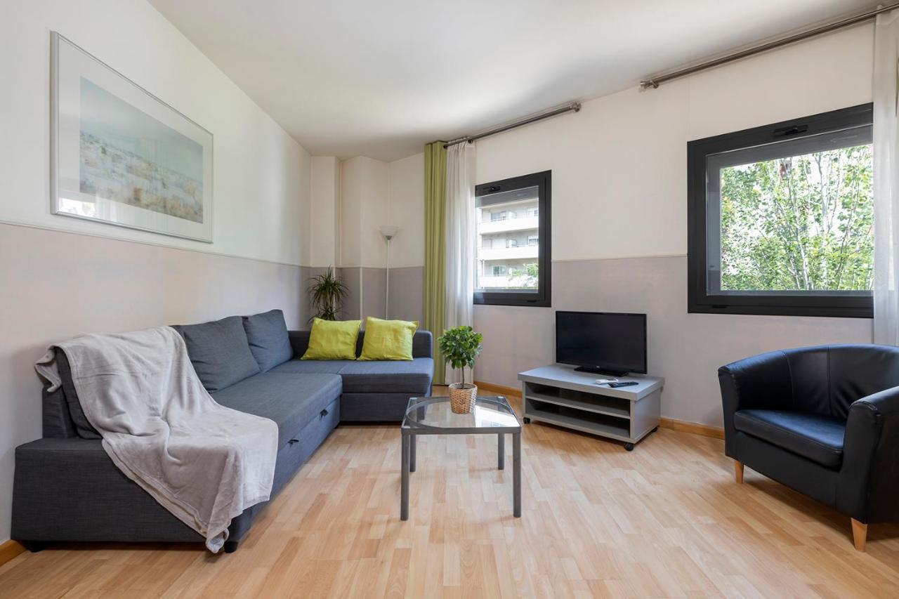 Apartments Sata Park Guell Area Барселона Екстериор снимка