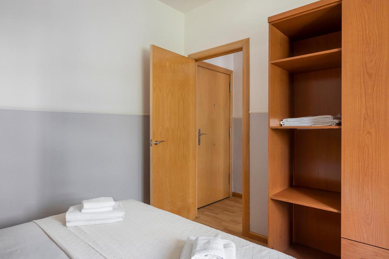 Apartments Sata Park Guell Area Барселона Екстериор снимка
