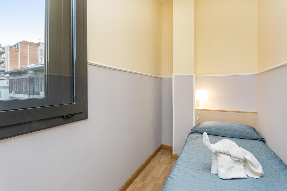 Apartments Sata Park Guell Area Барселона Екстериор снимка