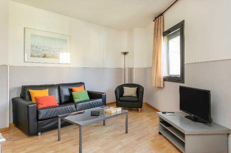 Apartments Sata Park Guell Area Барселона Екстериор снимка